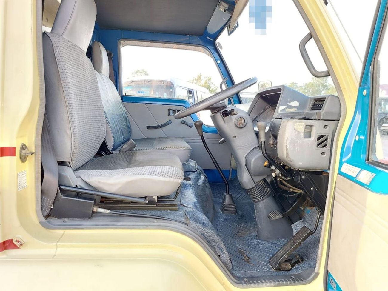 Mitsubishi Fuso Canter MITSUBISHI CANTER DUMPER TRUCK RHD 1986 MODEL 3.5 L DIESEL MANUAL(PM00040)