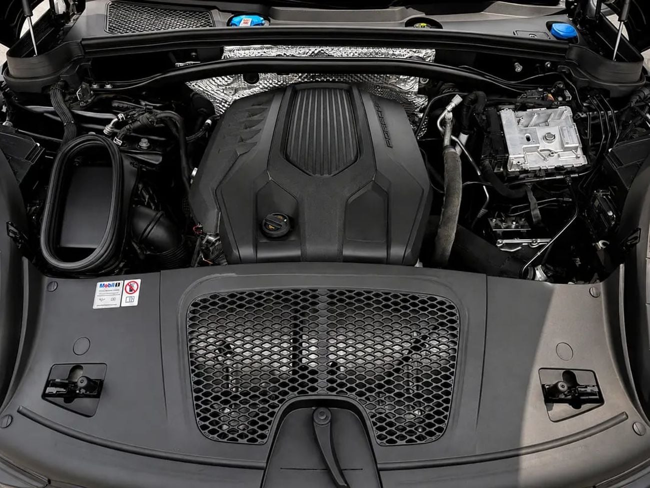Porsche Macan T