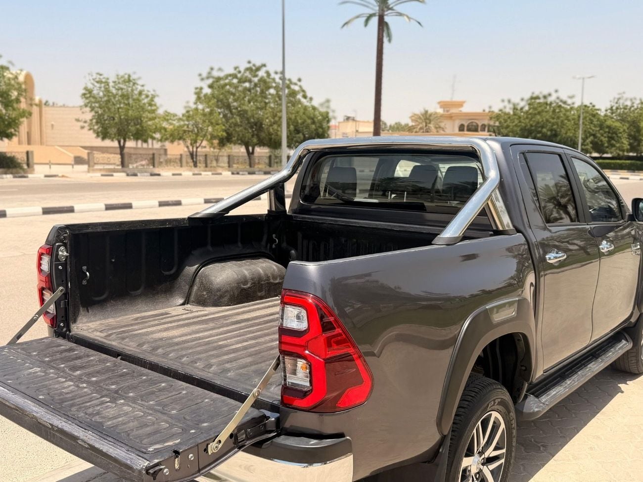 Toyota Hilux SR5