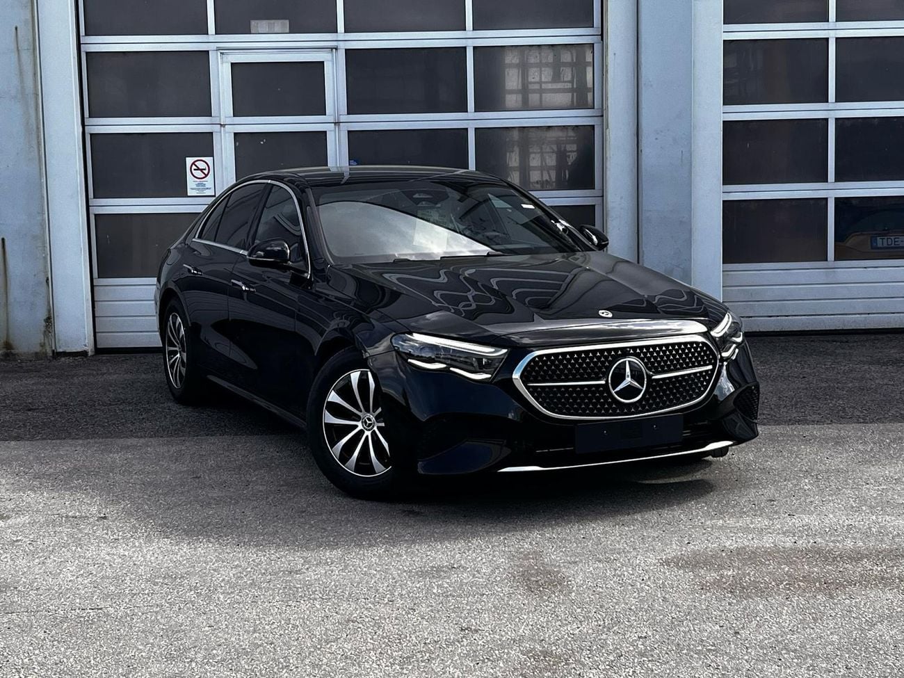 Mercedes Benz E200 E200 (E-Class), 2.0L