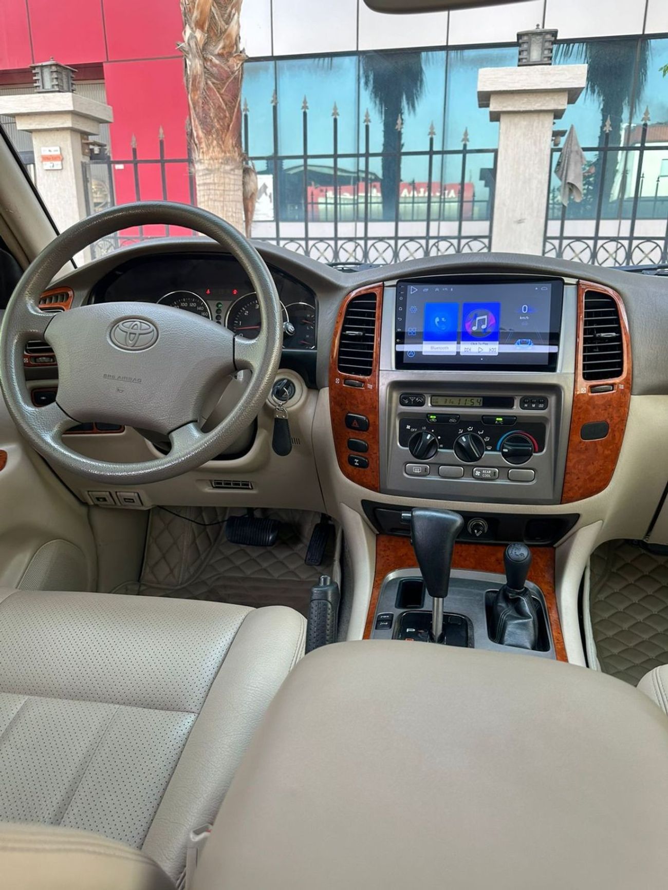 Toyota Land Cruiser تويوتا لاندكروزر GXR V6 خليجي 2004