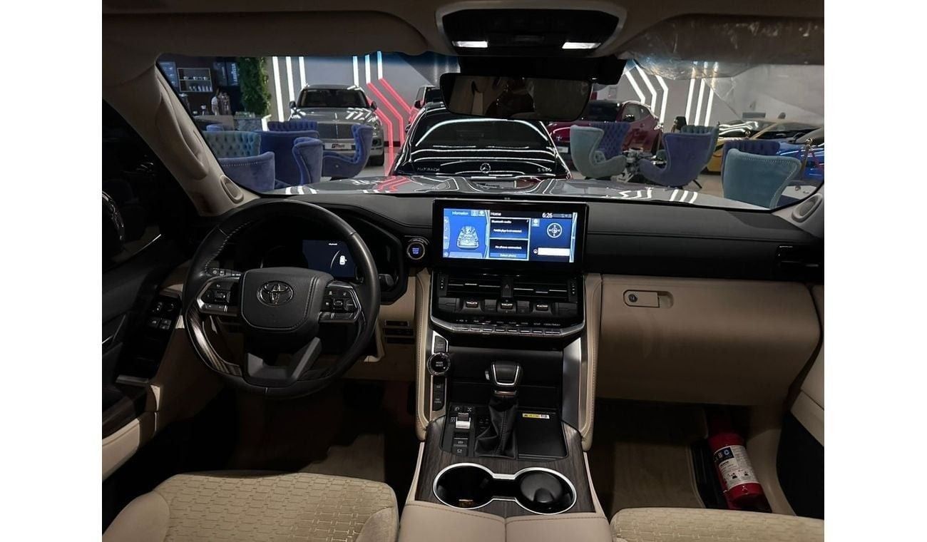 تويوتا لاند كروزر VXR 3.5L 2024 TOYOTA LAND CRUISER VX-R / 5 years ALFUTTAIM warranty