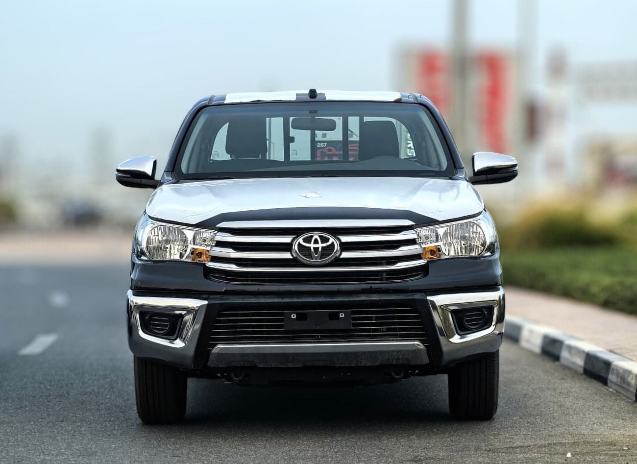 Toyota Hilux SGLX 2025 TOYOTA HILUX 2.7L PETROL MANUAL TRANSMISSION