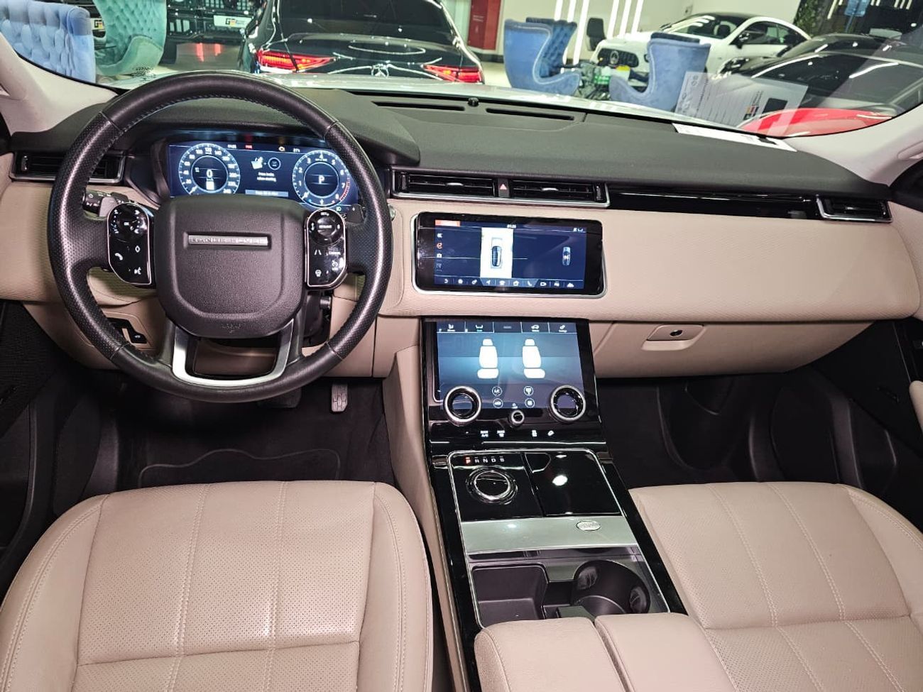 لاند روفر رينج روفر فيلار P250 R-Dynamic S 2.0L