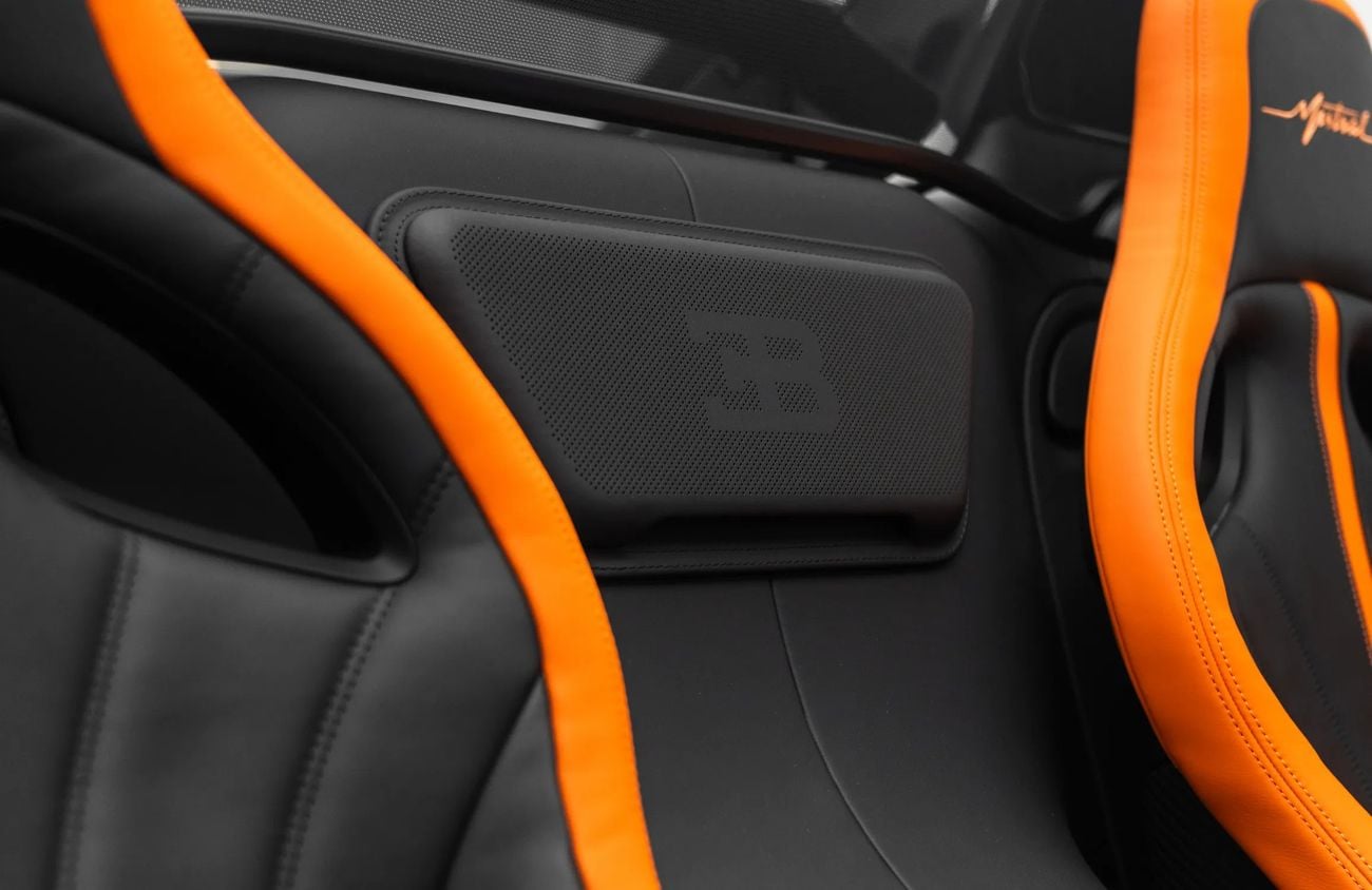 بوغاتي Mistral 8.0L W16 Quad-Turbocharged Engine