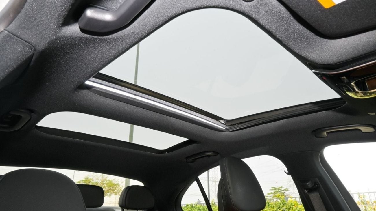 Mercedes-Benz C 200 Mercedes-Benz C200 Night Package - 1.5L Turbocharged - HUD - 2024 Brand New