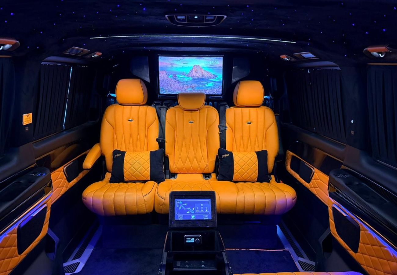 Mercedes-Benz V 250 Std 2.1L 2023 Mercedes-Benz V250 Luxury, Warranty, Excellent Condition, GCC Specs