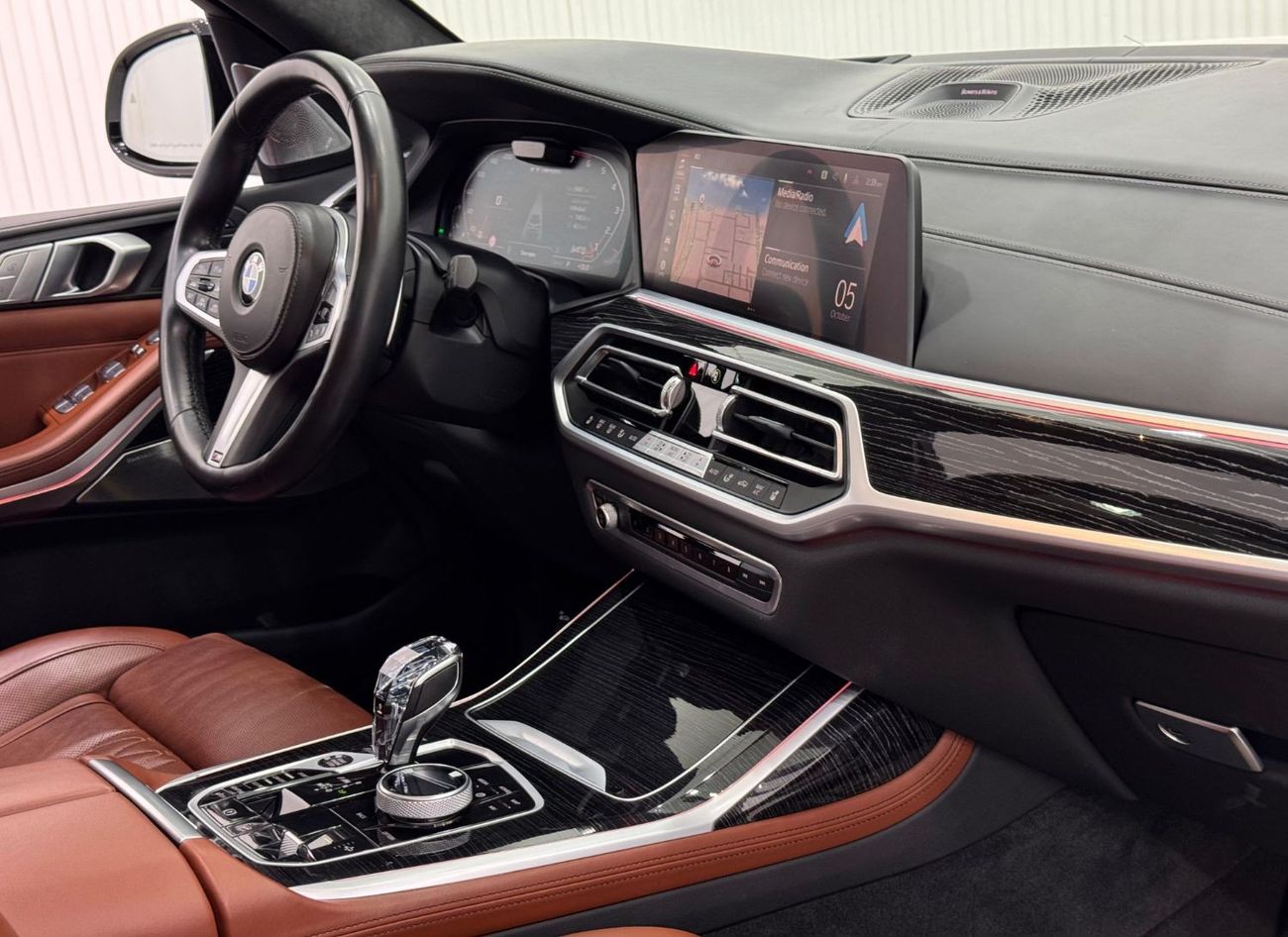 بي أم دبليو X7 2022 BMW X7 M50i, July 2026 BMW Warranty + Service Package, Full Service History, GCC