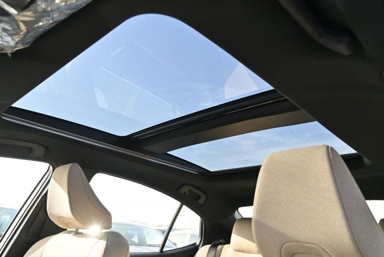 Toyota Camry Toyota Camry LE 2.5L Hybrid, Model 2025 Color White (Export Price)