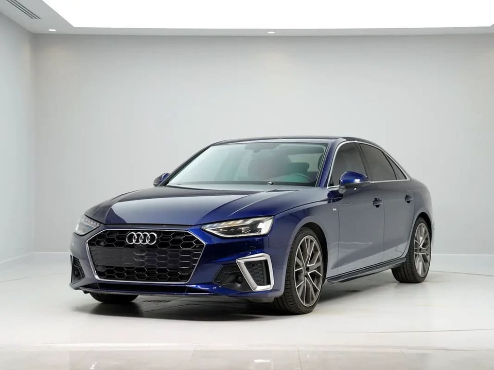 Audi A4 35 TFSI S-LINE