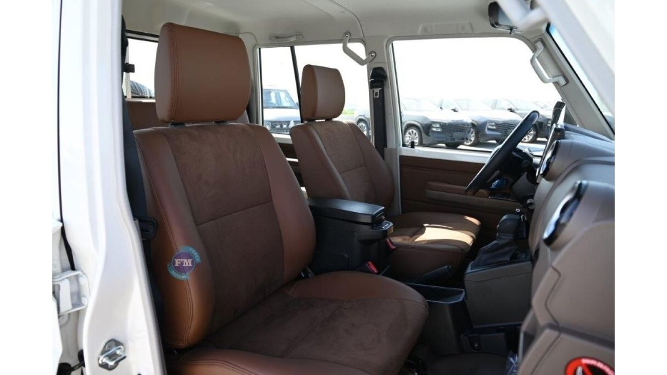 تويوتا لاند كروزر بيك آب 79 Double Cab 4.0L Petrol