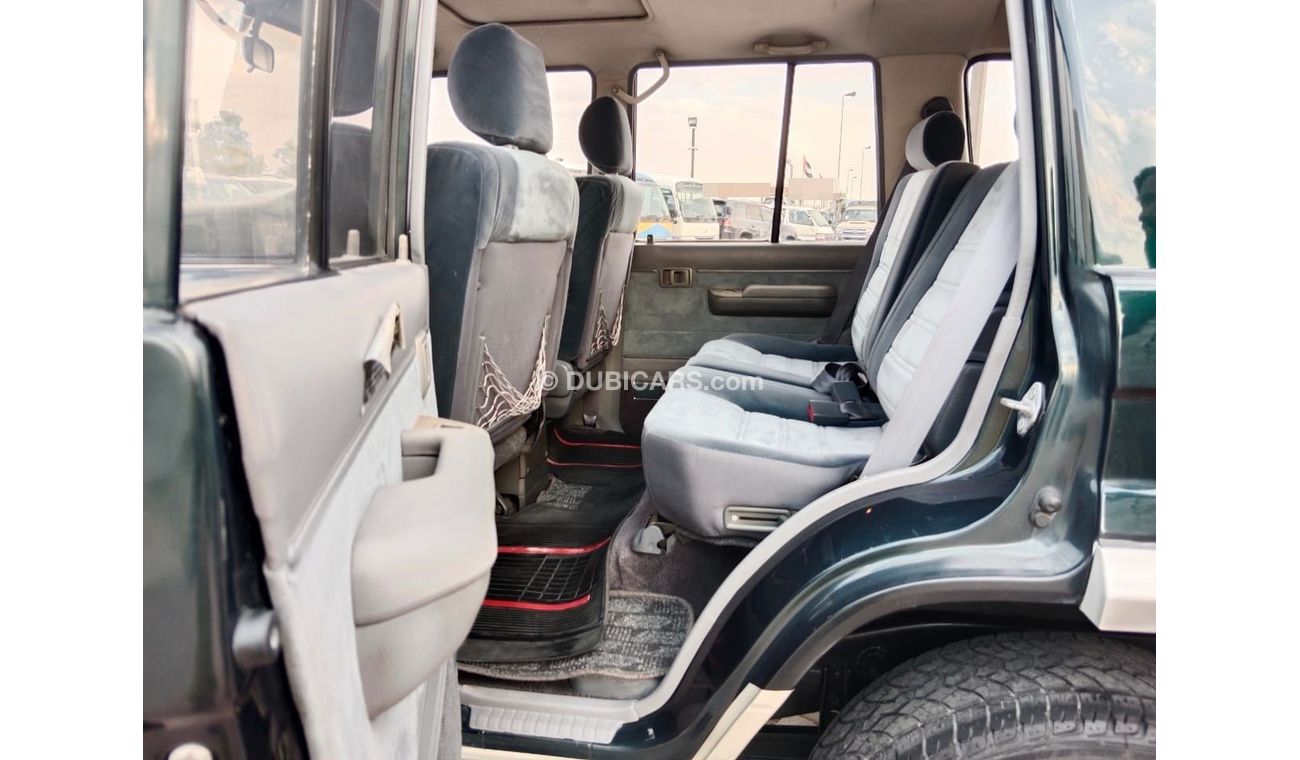 تويوتا لاند كروزر TOYOTA LAND CRUISER RIGHT HAND DRIVE(PM1730)