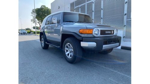 Toyota FJ Cruiser GXR GCC SPEC