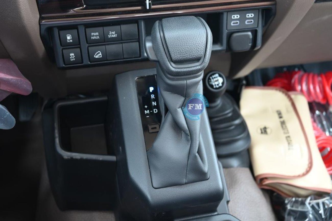 تويوتا لاند كروزر بيك آب 79 Single Cab LX-Z 2.8L Diesel Automatic