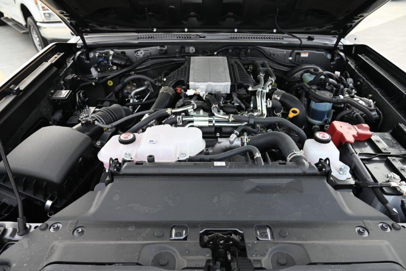 Toyota Land Cruiser 70 71  LX-Z 2.8L  4WD AUTOMATIC