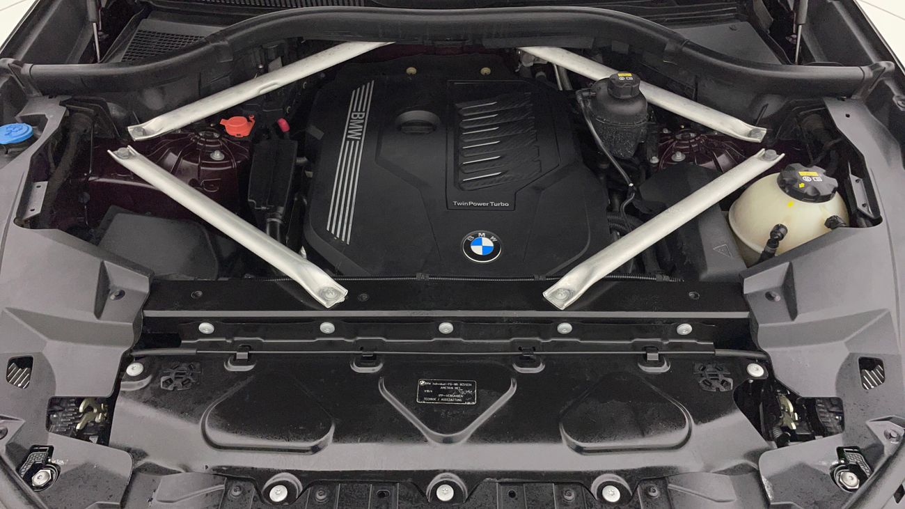 بي أم دبليو X5 XDRIVE40I M SPORT 3 | بدون دفعة مقدمة | اختبار القيادة في المنزل