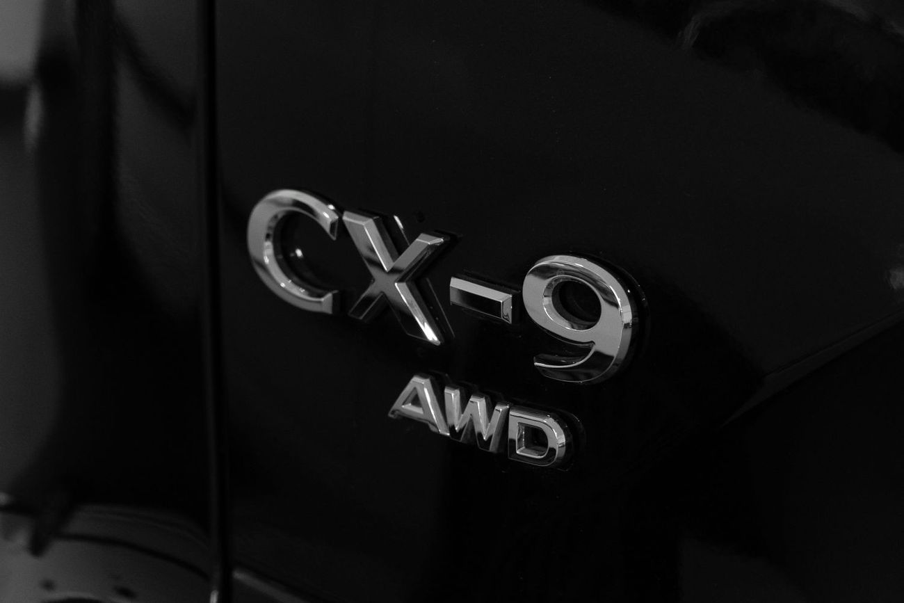 Mazda CX9 Signature