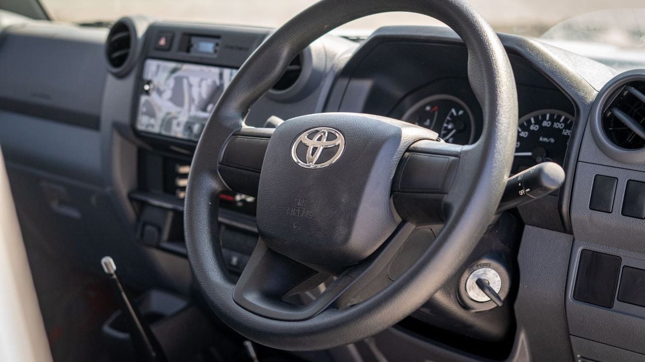 تويوتا لاند كروزر 70 LC76 4.2L DSL 2025YM [RHD]