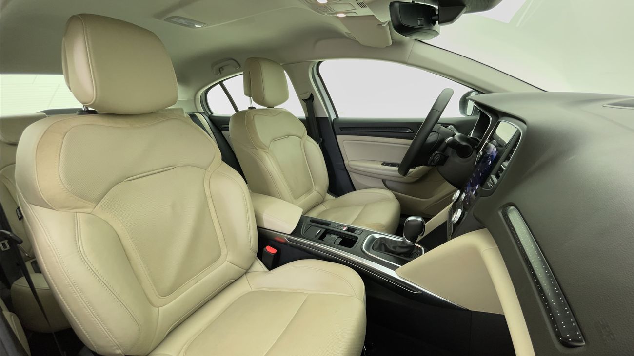 رينو ميجان LE 1.6 | بدون دفعة مقدمة | اختبار القيادة في المنزل