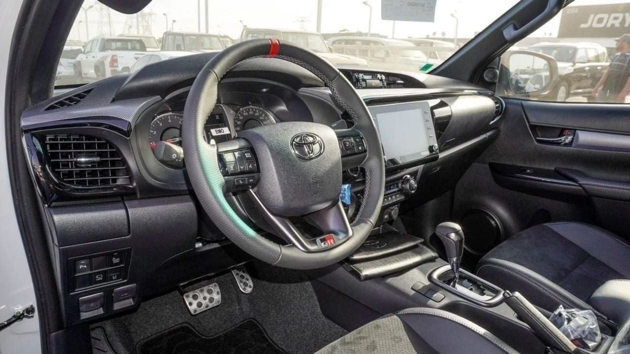 Toyota Hilux GR Sport 4.0L