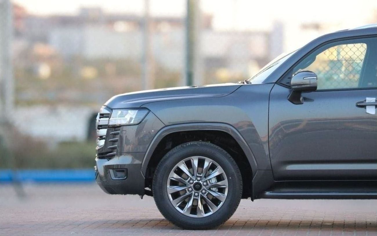 Toyota Land Cruiser Toyota lc300 GXR 3.5L PETROL 2025