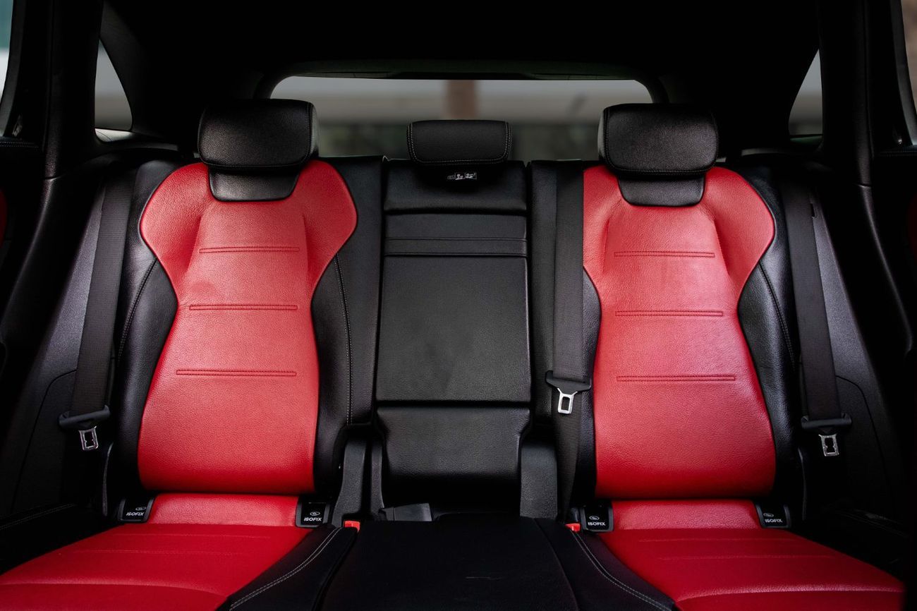 مرسيدس بنز GLA 200 GLA 200 AMG | 2,663 P.M  | 0% Downpayment | Under Warranty!