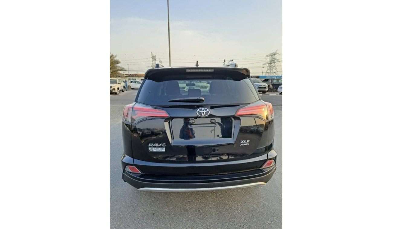 تويوتا راف ٤ TOYOTA RAV4 FULL OPTION