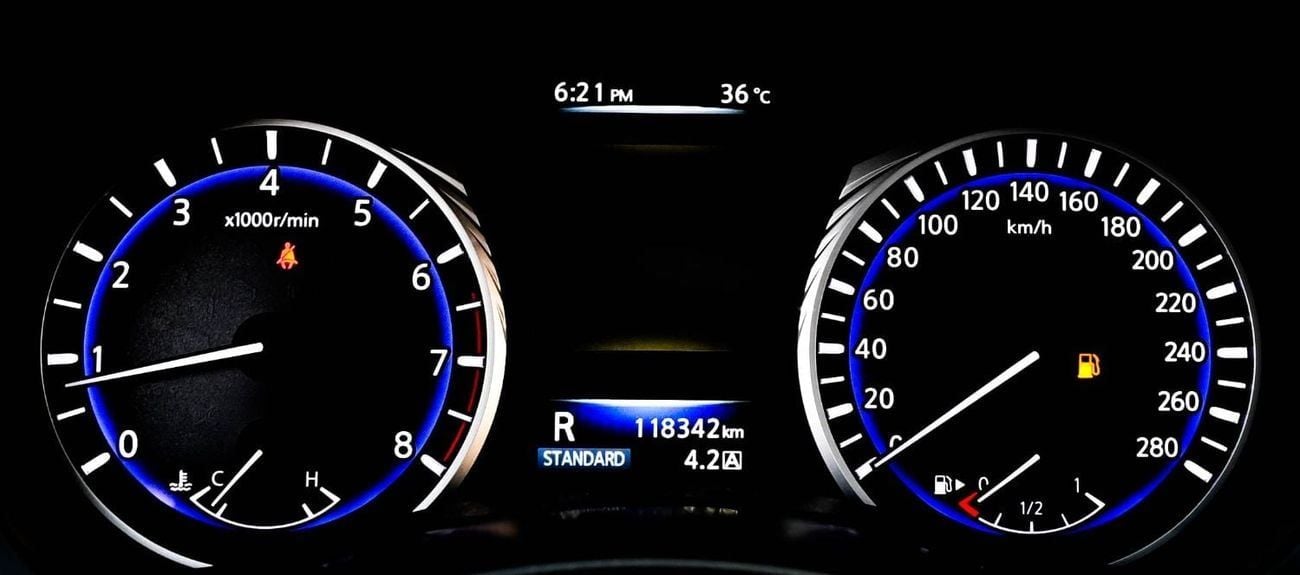 Infiniti Q50 PREMIUM Infiniti Q50 Gulf Spec 2017, excellent condition inside and out