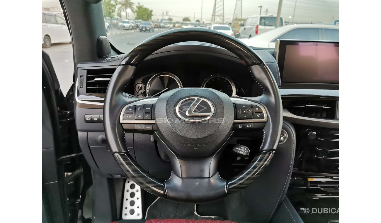 لكزس LX 570 5.7L, Driver Memory Seat, Pre Cash Safety System, Speed & Drive Modes, Moon Roof (LOT # 1813)