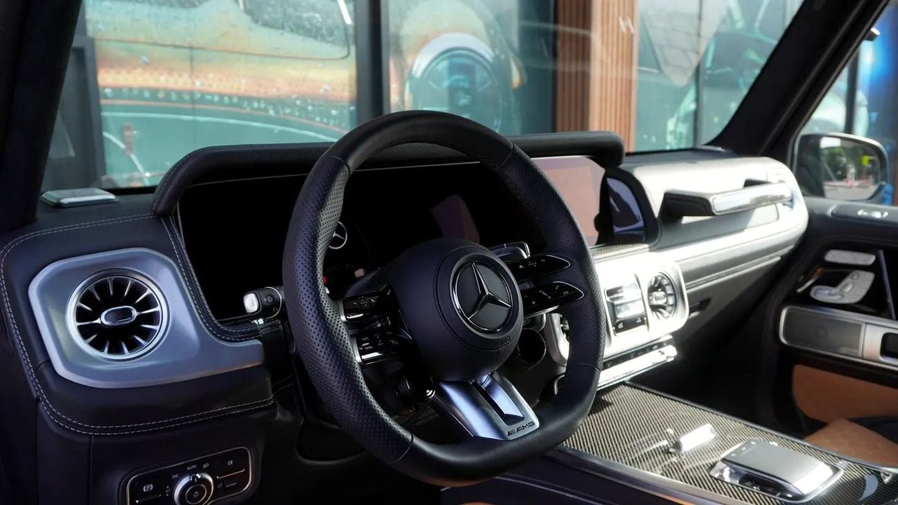 برابوس 700 - مرسيدس AMG G 63 G700 Brabus | Original | Brand 0km | Coming with a Brabus Bike