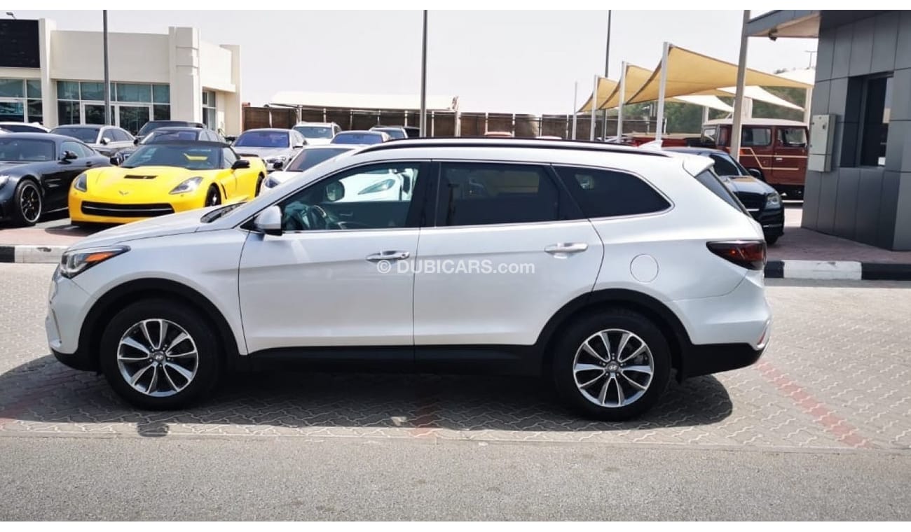 هيونداي جراند سانتا في Limited Edition