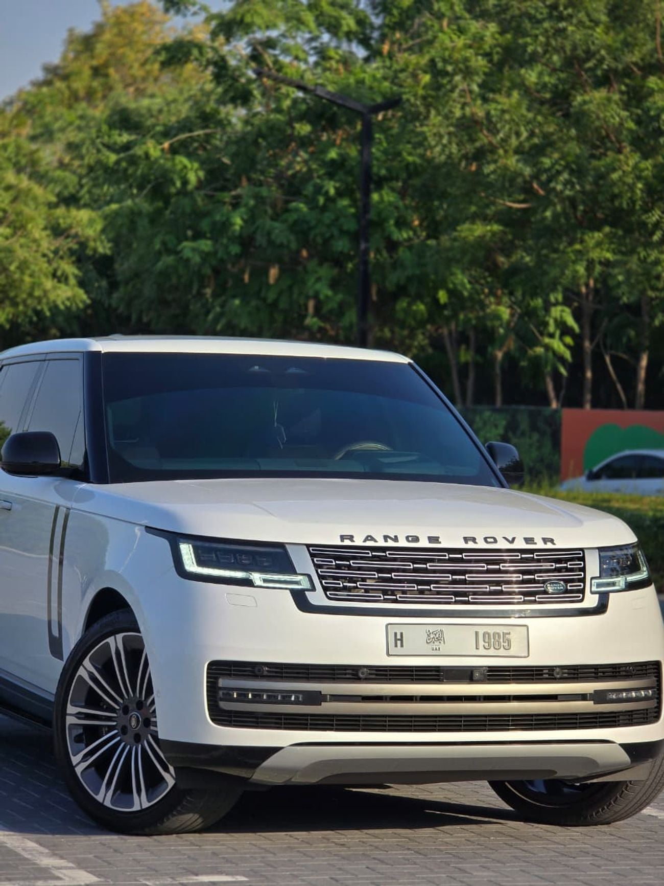 Land Rover Range Rover Autobiography P530 4.4L RANGE ROVER HSE GCC 2024 // LOW MILEAGE // PERFECT CONDITION // FULL OPITION