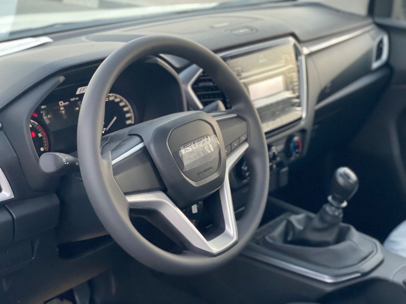 Isuzu DMax SINGLE CAB MANUAL - DIESEL ENGINE 1.9 TURBO