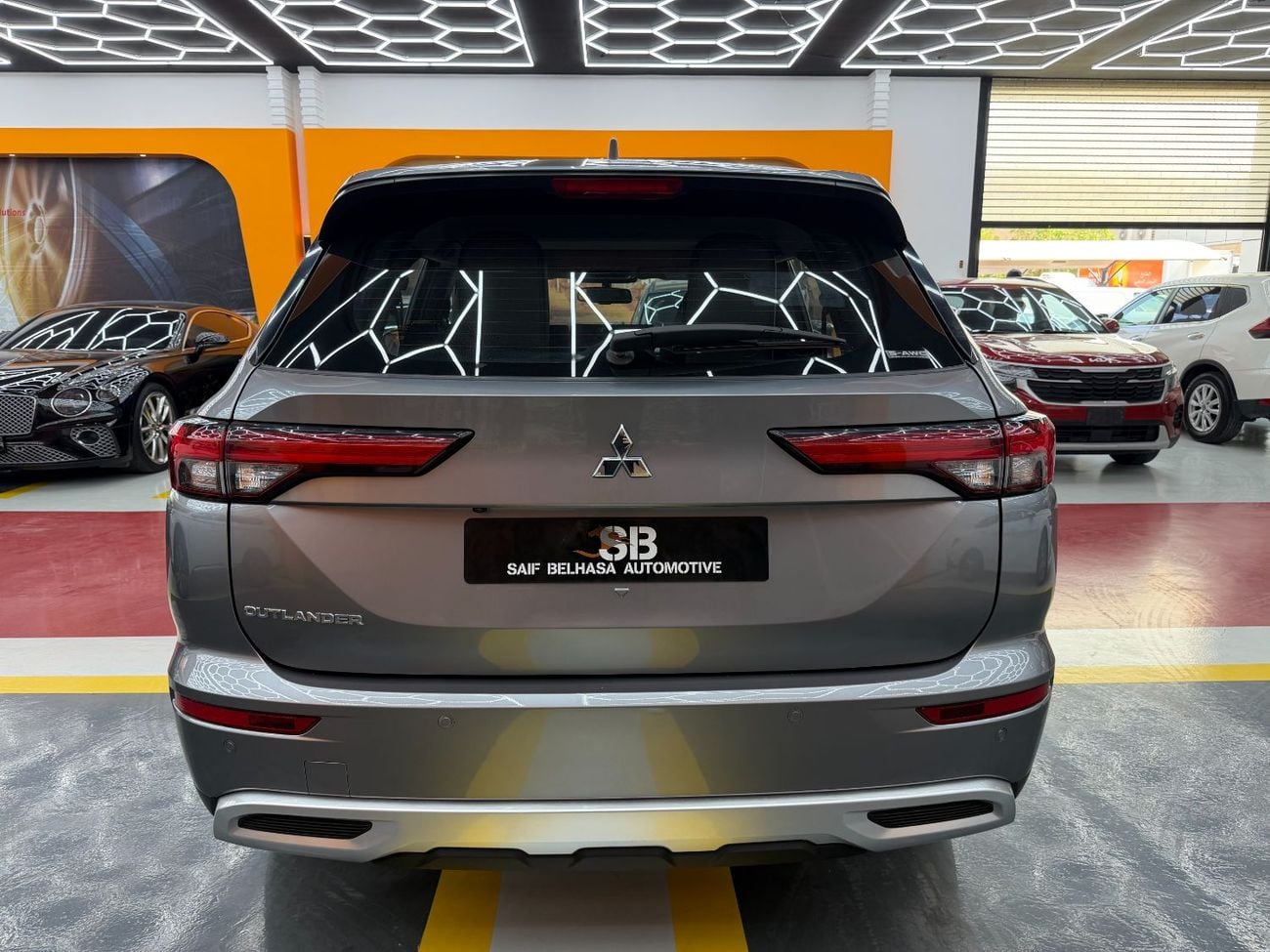 Mitsubishi Outlander GLX High 2.4L