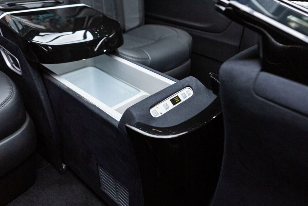 Mercedes Benz V300 AVANTGARDE ERTEX LUXURY DESIGN - PRADA BLACK KNIGHT