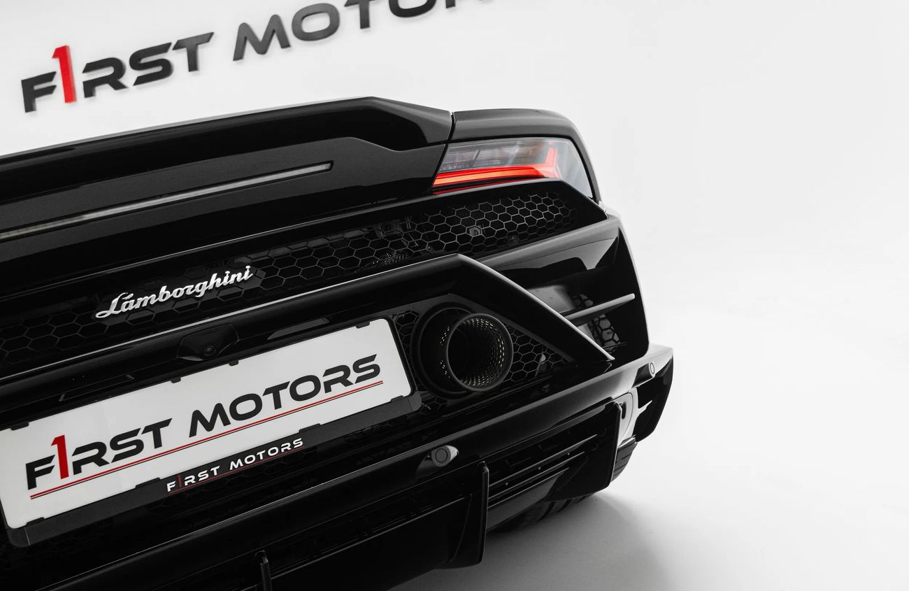 لامبورغيني هوراكان ايفو سبايدر 5.2L V10 Naturally Aspirated Engine