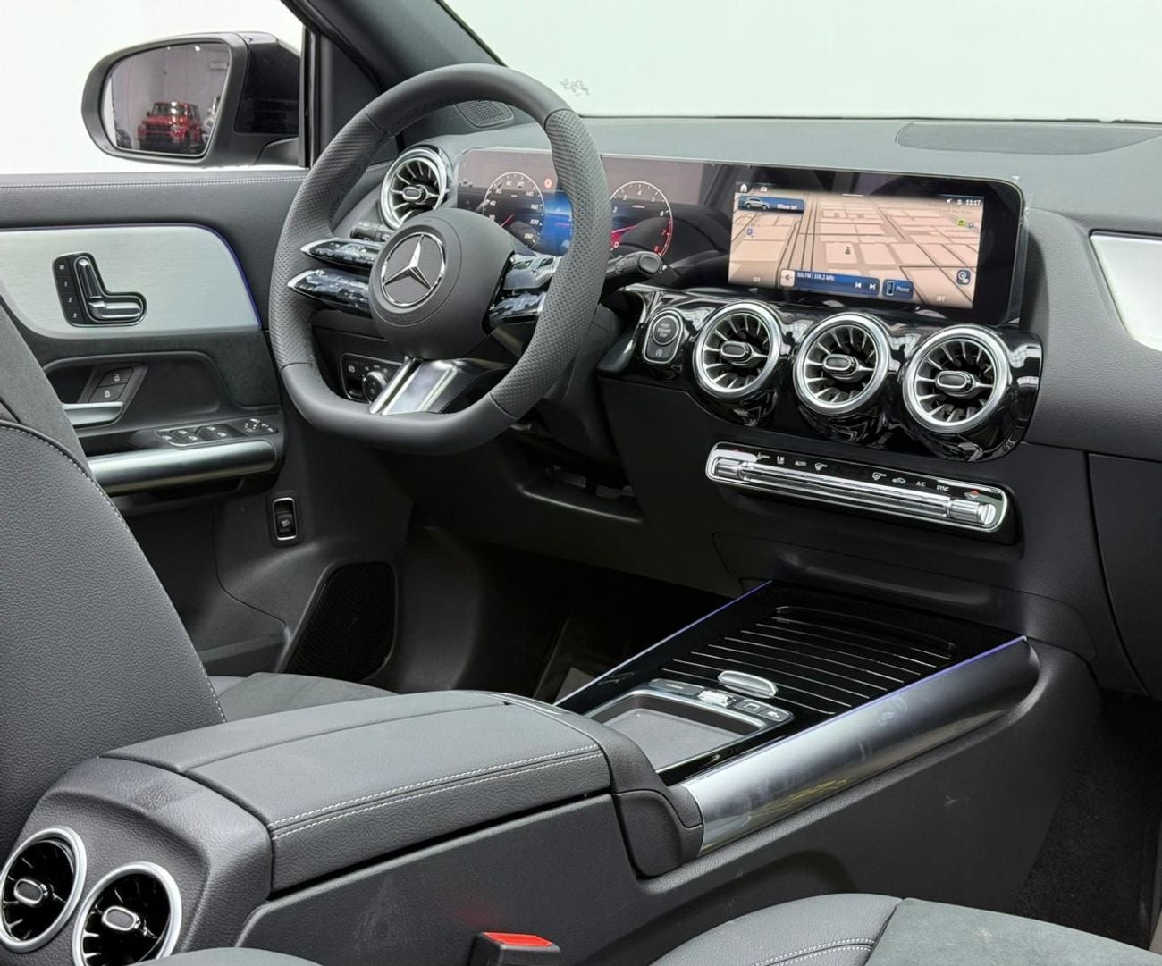 Mercedes Benz GLA 200 AMG PREMIUM 2026 Mercedes Benz GLA200 AMG, 2030 Mercedes Warranty, Delivery Kms, Fully Loaded, GCC