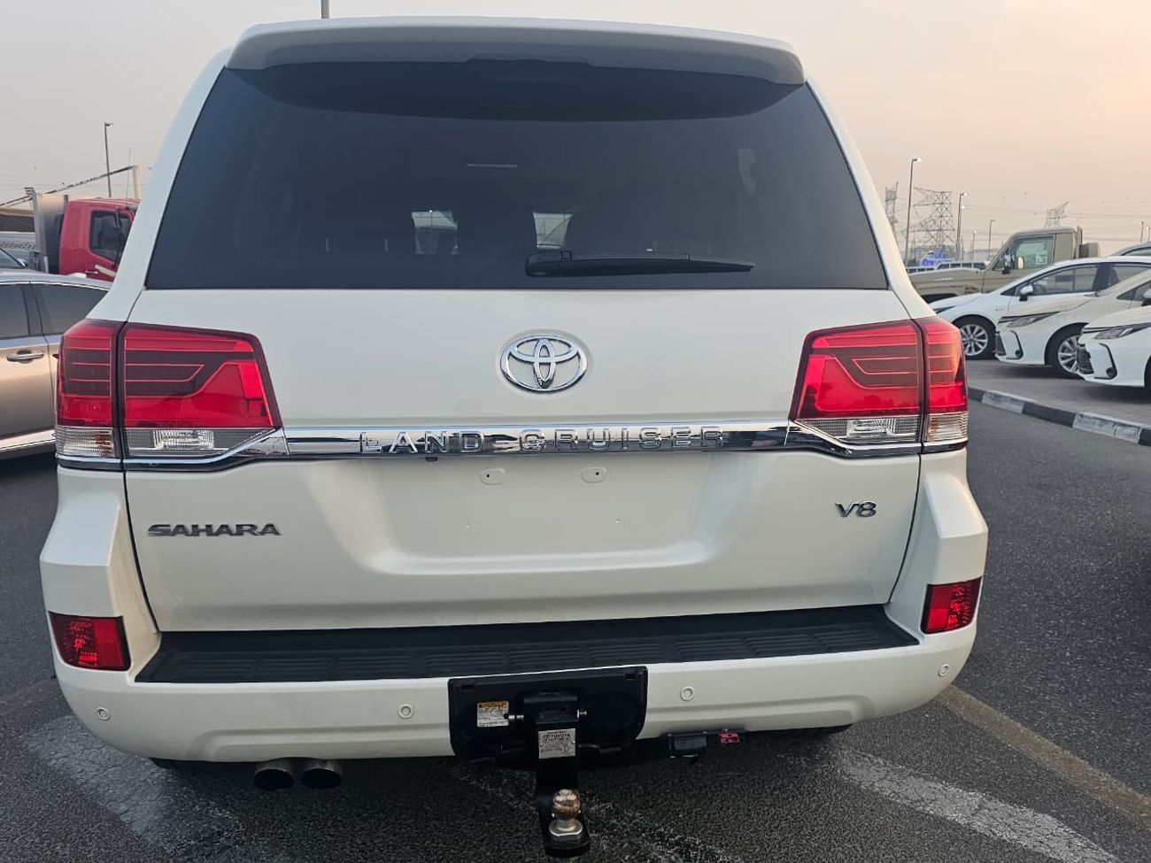 Toyota Land Cruiser 2019 TOYOTA LAND CRUISER V8 SAHARA