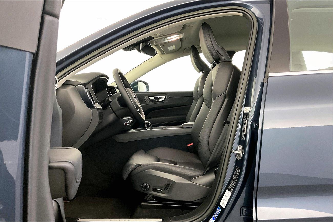 Volvo XC60 B5 Core | Guaranteed Warranty | 0 Down Payment