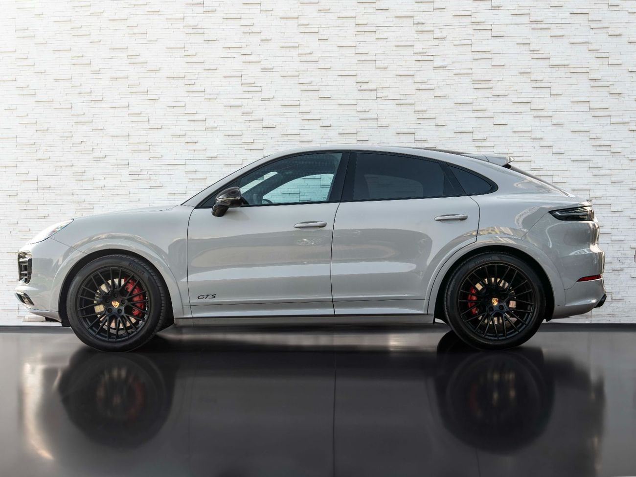 Porsche Cayenne GTS 4.0L (460 HP)