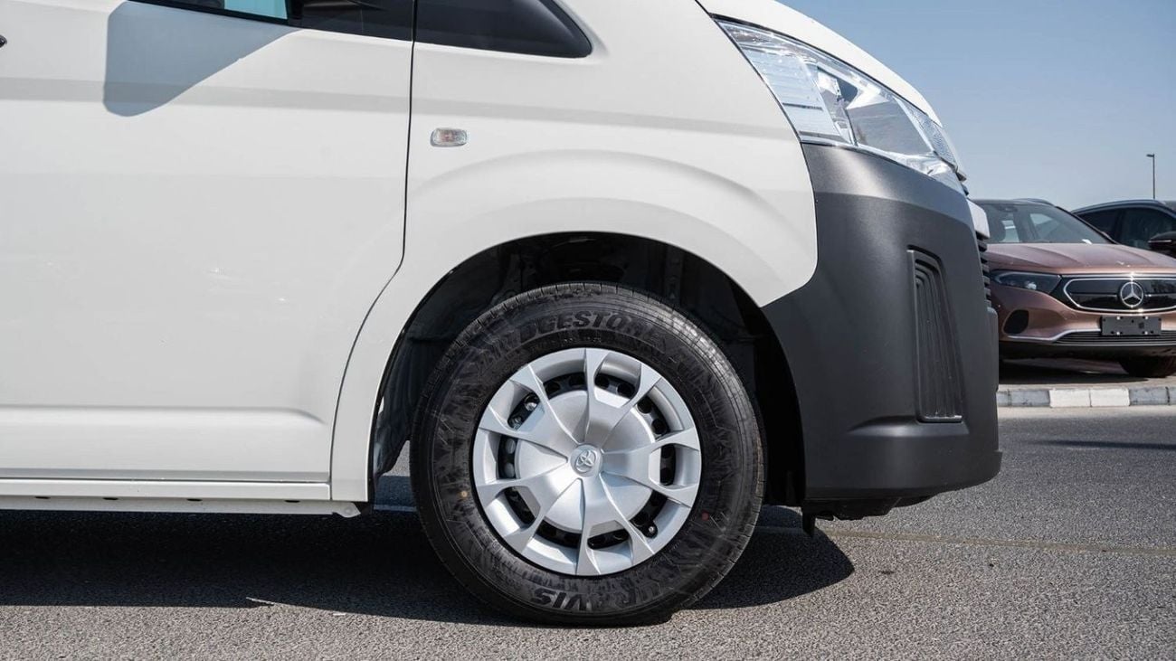 Toyota Hiace STD 3.5D MT CARGO MY2025