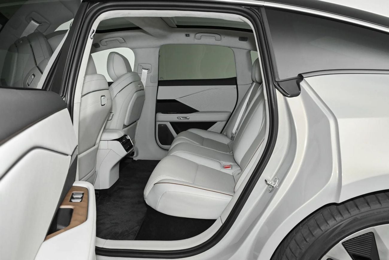 Toyota bZ7 pre order