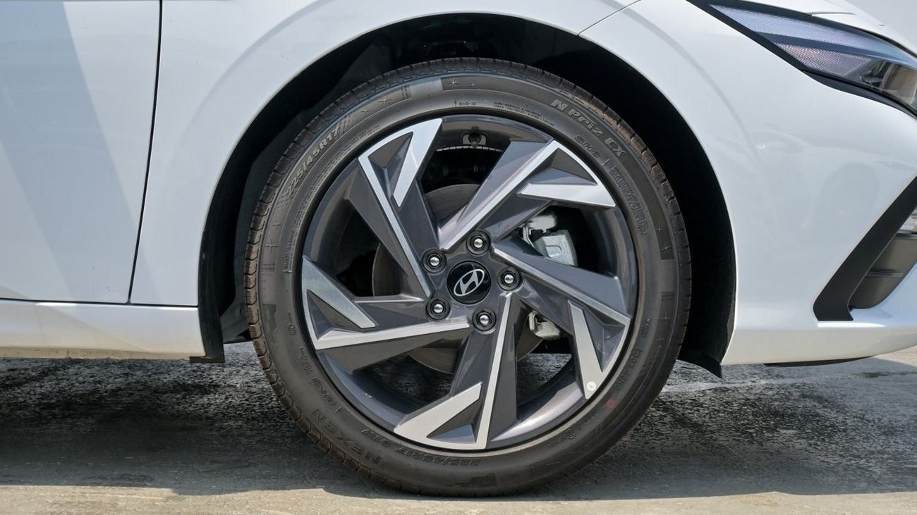 هيونداي إلانترا Hyundai Elantra 2025