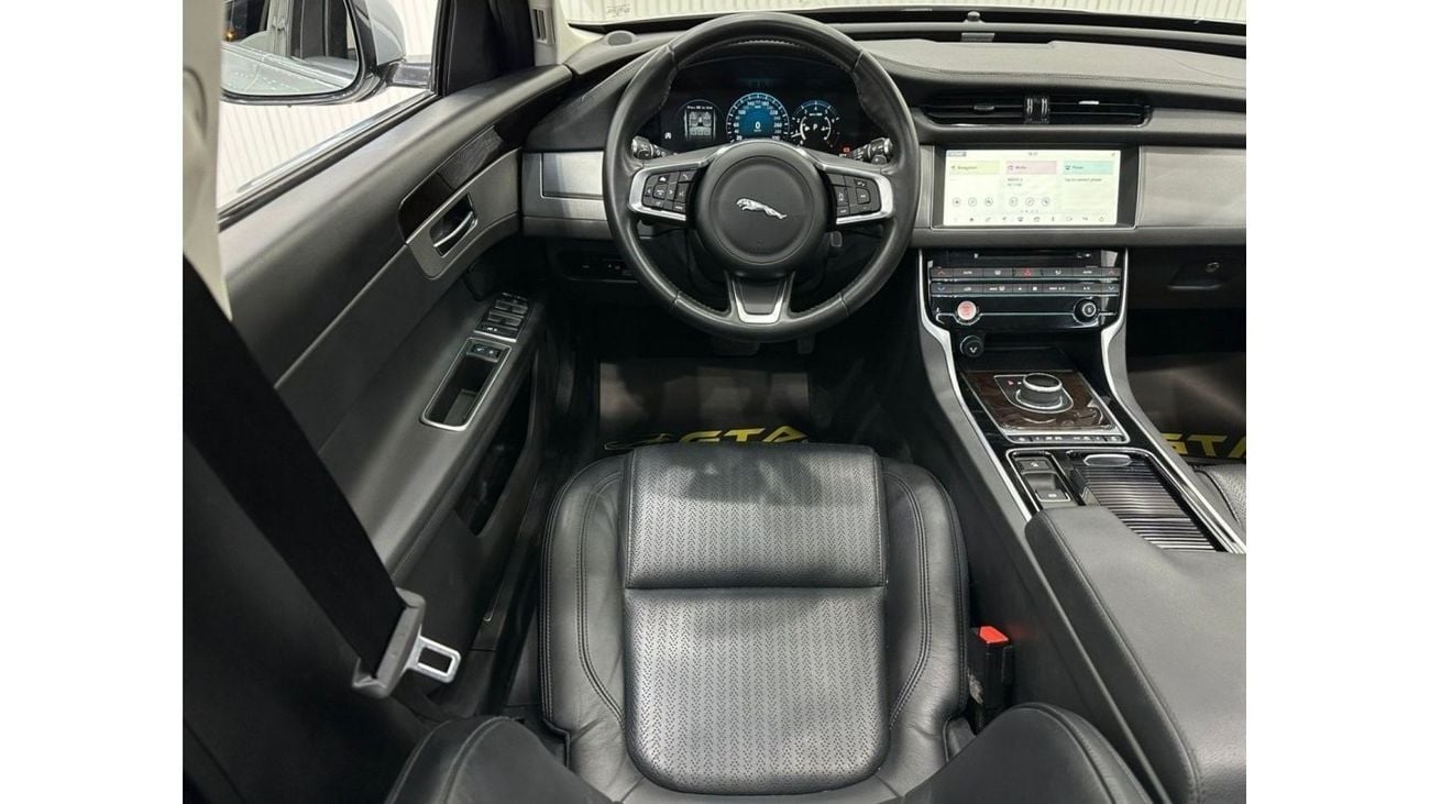 Jaguar XF Pure 2018 Jaguar XF 25t, Sep 2024 AAA Warranty, Service History, Excellent Condition, GCC