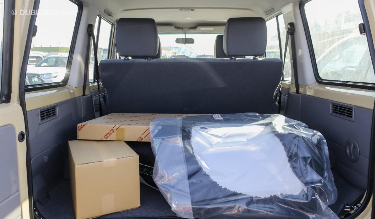 Toyota Land Cruiser 70 GRJ 76 4.0 V6 PETROL / GASOLINA