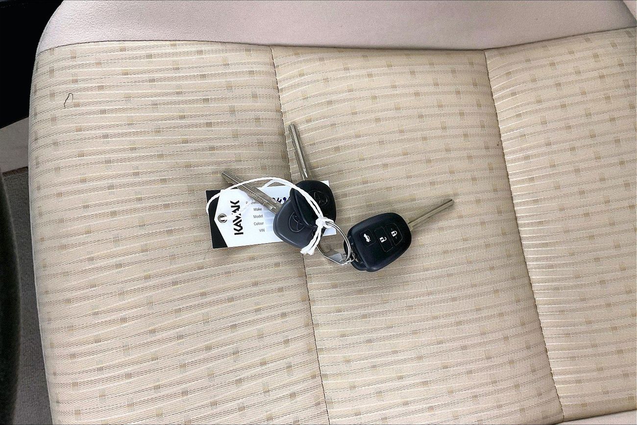 Toyota Yaris SE / E | Guaranteed Warranty | 0 Down Payment