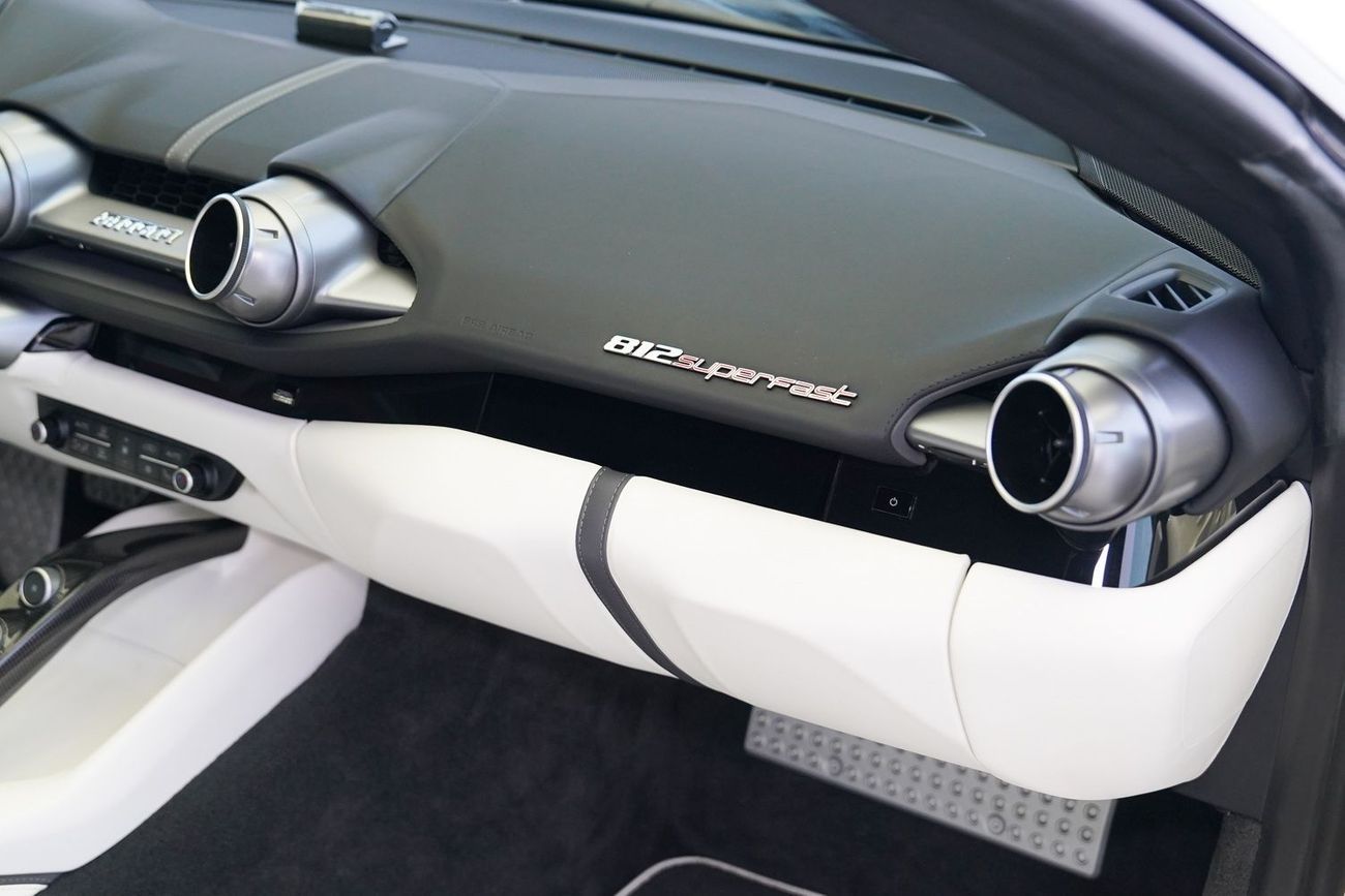 فيراري 812  سوبرفاست