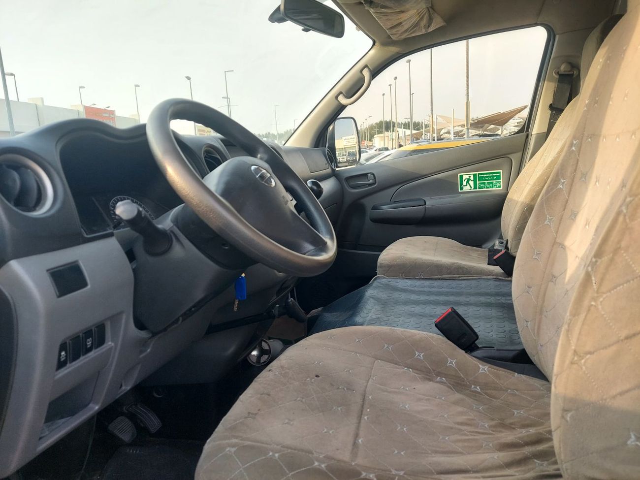 Nissan Urvan Microbus 2.5L M/T Diesel