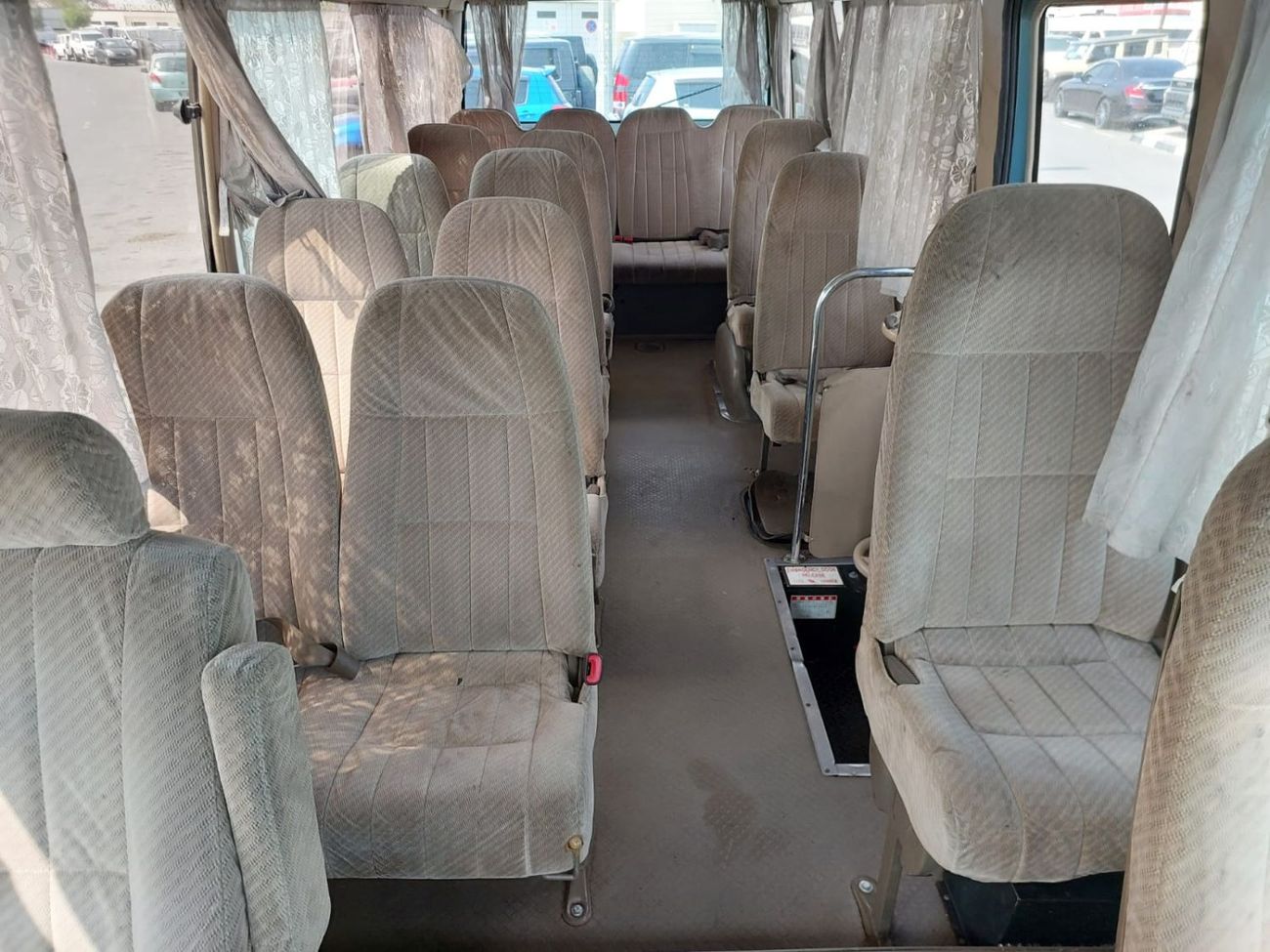 تويوتا كوستر (RAMADAN OFFER) TOYOTA COASTER BUS RHD 1996 MODEL 4.2 L DIESEL AUTOMATIC(PM01351)