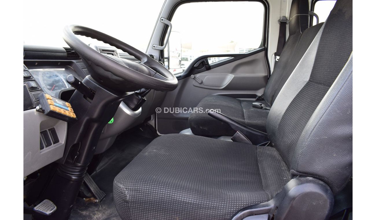 Mitsubishi Fuso Canter Mitsubishi Canter D/C 4x4 Pick up, Model:2017. Excellent condition